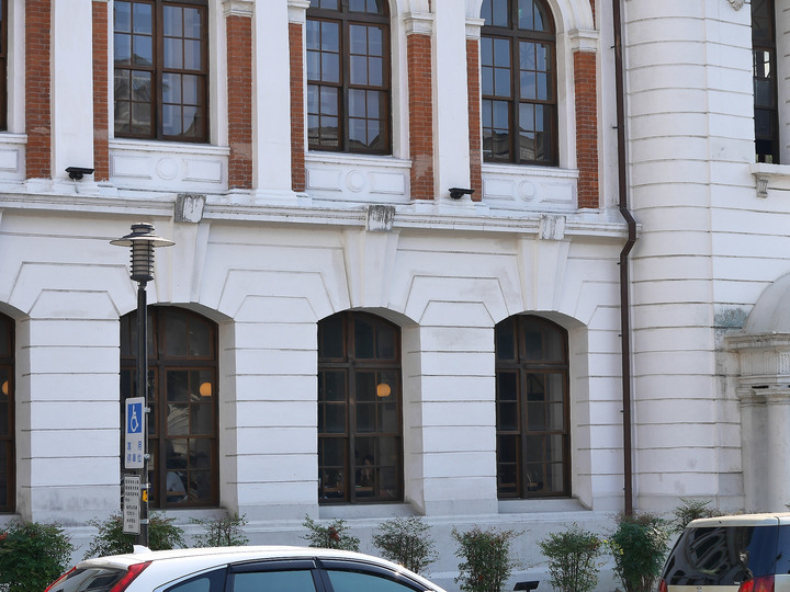 臺中市 西區 臺中市役所 — 華麗轉身為咖啡館的公務機關建築