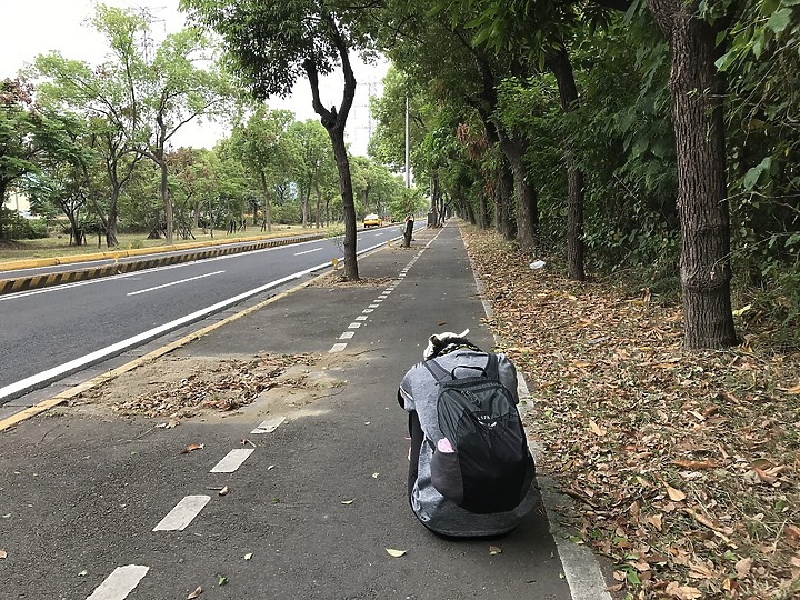 徒步環島Day15~16 高雄岡山-屏東東港48.8K