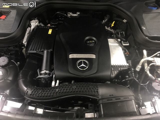 賓士GLC300AMG 23P跟車自動駕駛輔助.車道偏移維持.