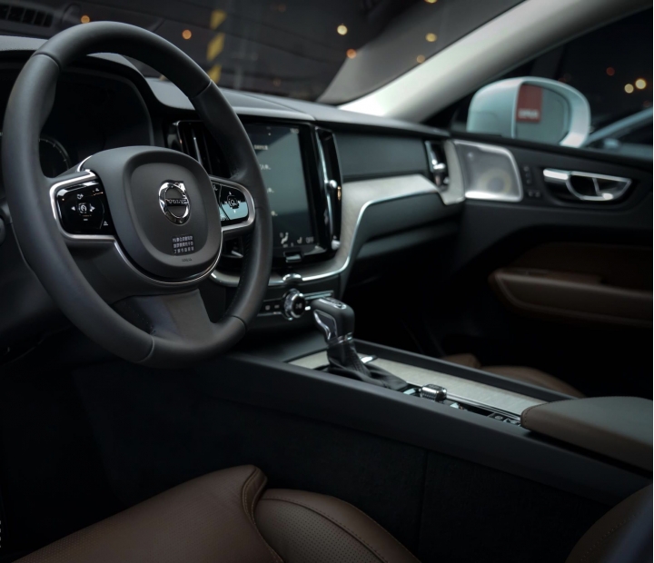 xc60 20年式報到