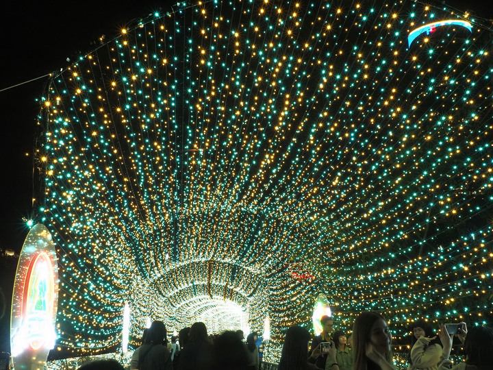 新北市 板橋 2019新北市歡樂耶誕城 — 新北市政府前的年度盛宴