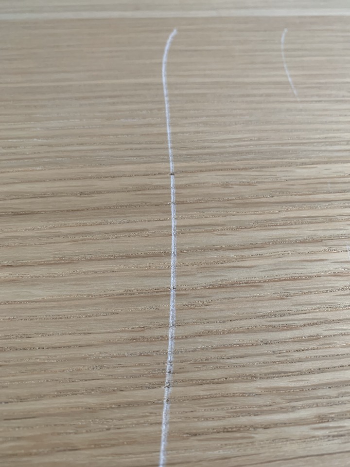 橡木桌面刮傷要怎麼處理呢