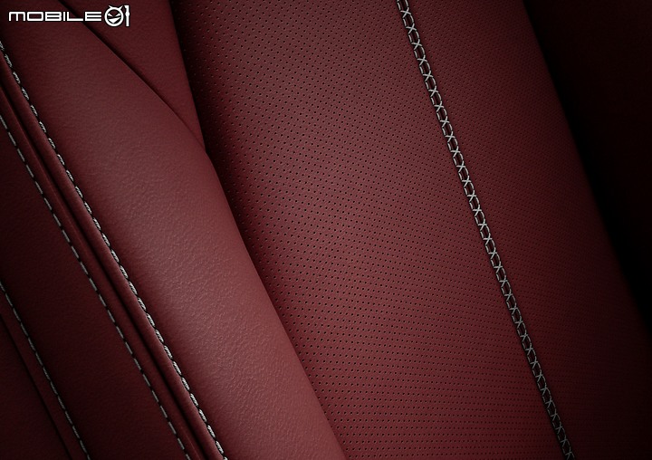【國內新訊】Mazda發表MX-5 2021年式,增加紅色內裝與極境灰車色!