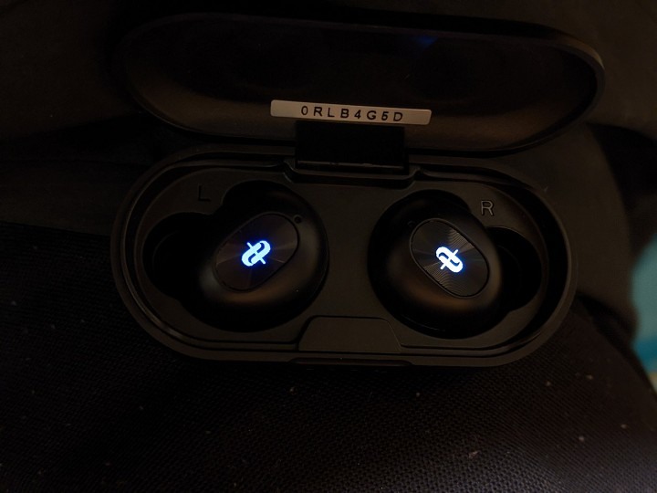 【開箱】城市輕音樂 就妳最清晰-真無線藍牙耳機TAOTRONICS SOUNDLIBERTY 77