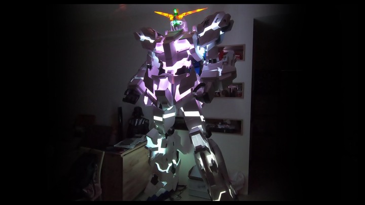 獨角獸鋼彈 紙模型 RX-0 Unicorn Gundam 2.5Meter 1/7.2
