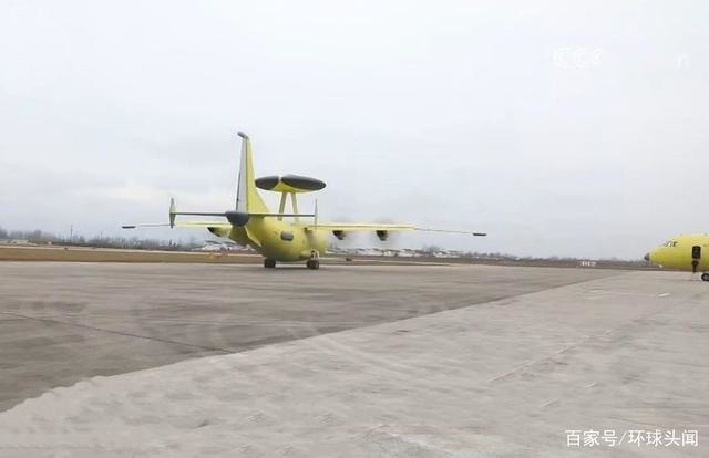 中国预警机生产车间曝光 多架新机下线准备交付