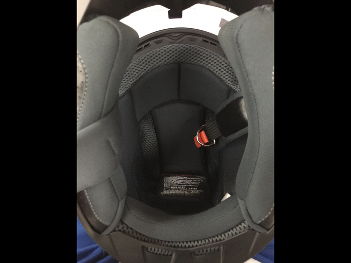 【開箱】保護頭部的最後一道防線 M2R F-5A 全罩式安全帽