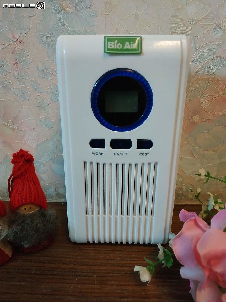 點我看大圖 擁有BioAir家用廁所除味機 跟惱人臭味說掰掰