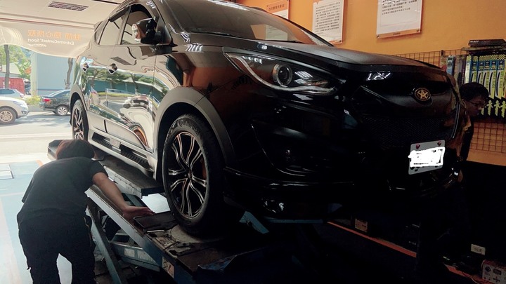 Tucson ix35 更換新鞋