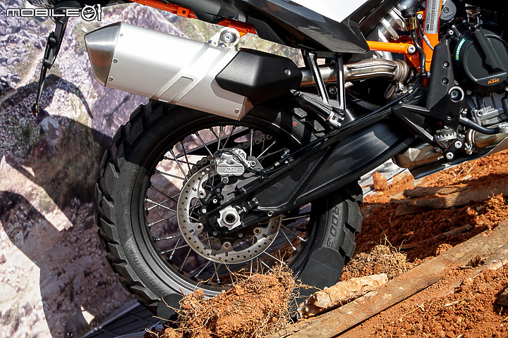 【採訪】橘色越野猛獸抵台！KTM 790 Adventure / R 台灣建議售價正式發表！