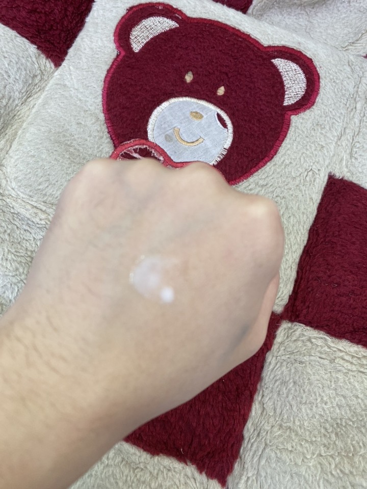 ADvsYuskin止癢乳液比較