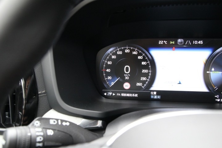 世代交替 S60 x New S60 T6 Inscription
