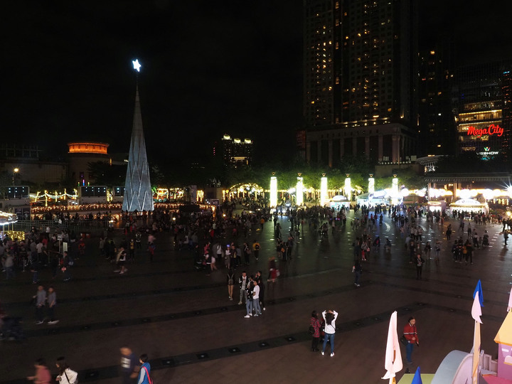 新北市 板橋 2019新北市歡樂耶誕城 — 新北市政府前的年度盛宴