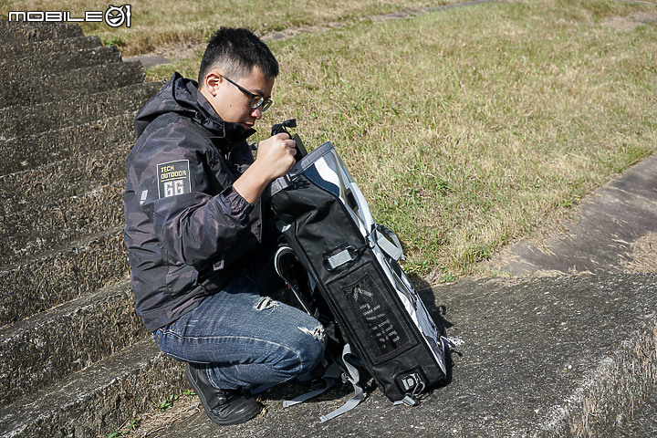 307P PX-5 Evolution 2.0 防水騎士背包開箱 方正有形收納超方便！