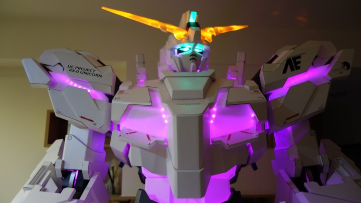 獨角獸鋼彈 紙模型 RX-0 Unicorn Gundam 2.5Meter 1/7.2