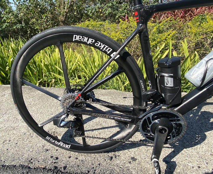 Factor O2 VAM+Bike Ahead開箱