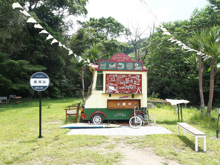 桃園 大溪 GOGOBOX餐車誌 in 樂灣基地 — 台7線上的美式快餐車