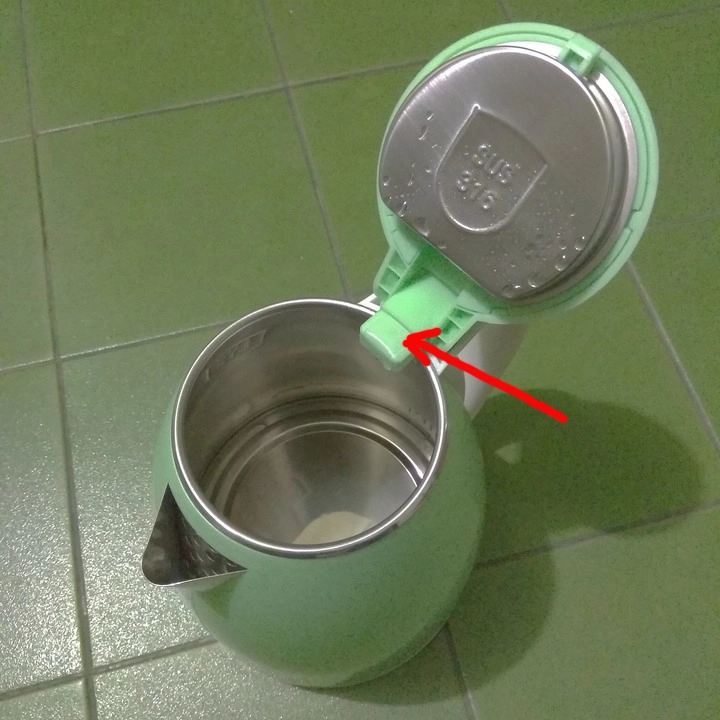 買了鍋寶316快煮壼 煮水有重重塑膠味 Mobile01