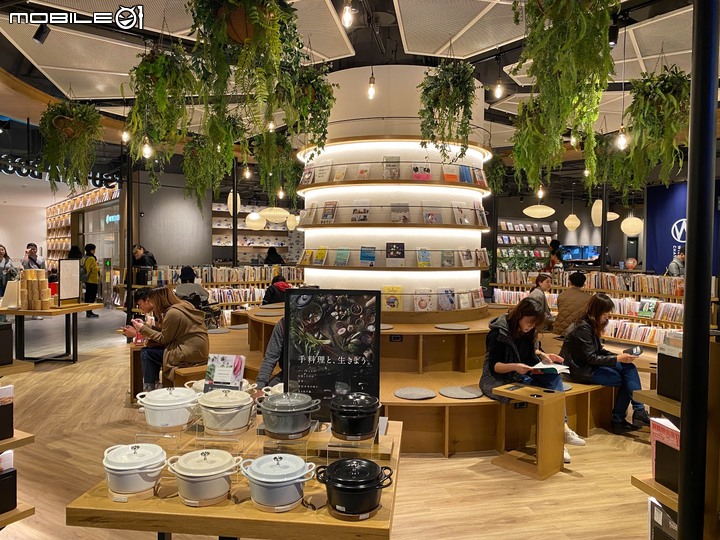 全台最大蔦屋書店！蔦屋書店(TSUTAYA BOOKSTORE)進駐南港車站！