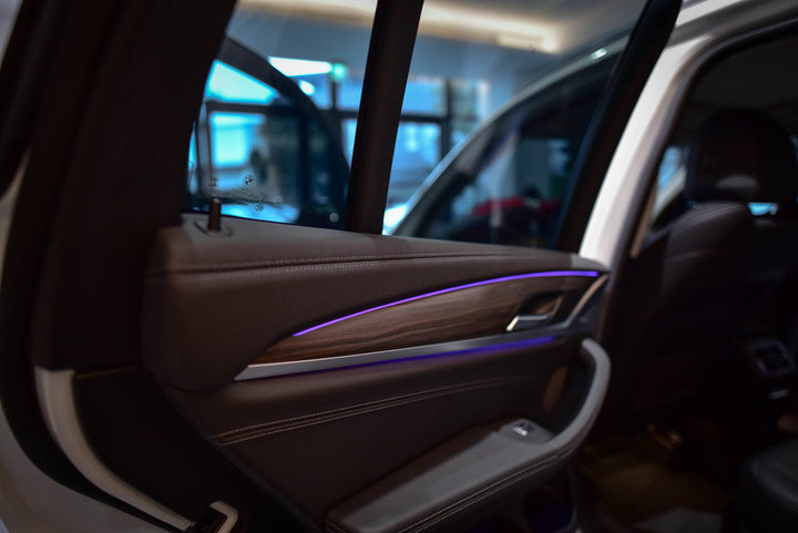 開箱 Bmw G01 X3 30i 豪華運動版