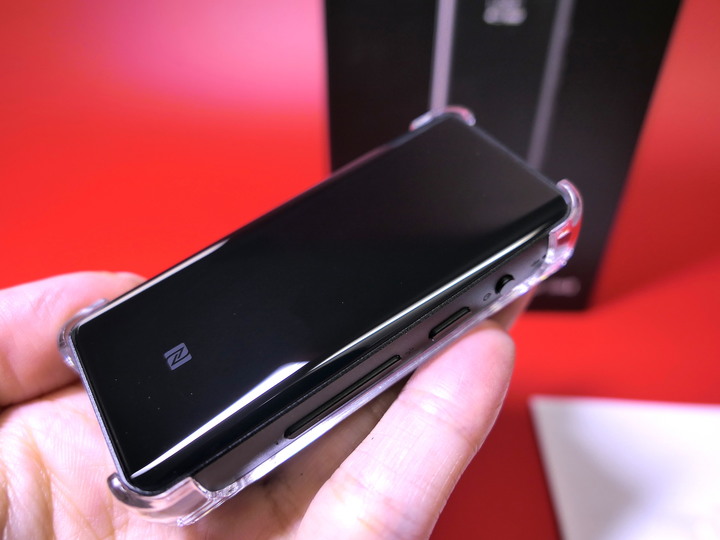 [開箱評測]FiiO BTR5 旗艦級HIFI隨身音樂藍牙接收器～內外兼備魅力無法擋～