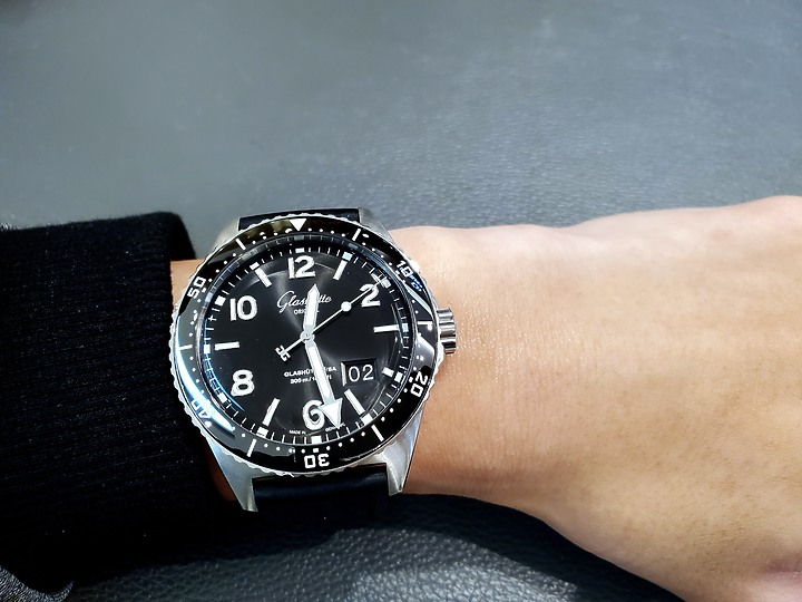 「分享-耶誕賞錶」經典與現代 - Glashütte Original 格拉蘇蒂原創 SeaQ 潛水錶 （圖多文長！！）