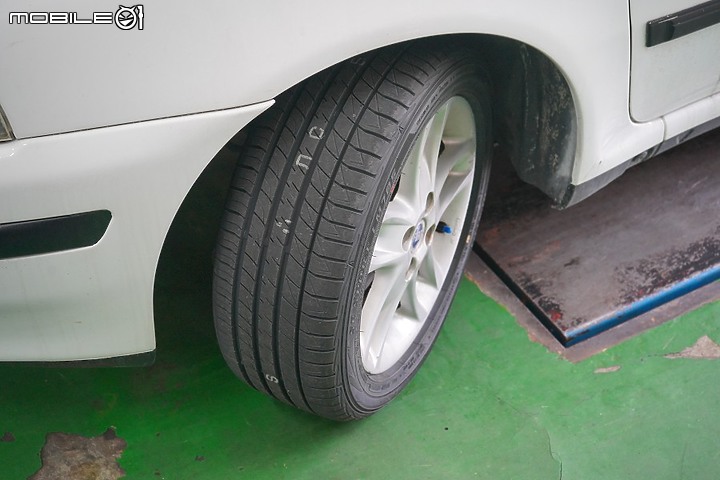 Fiat Punto x Dunlop LM705 CP相當高的通勤胎