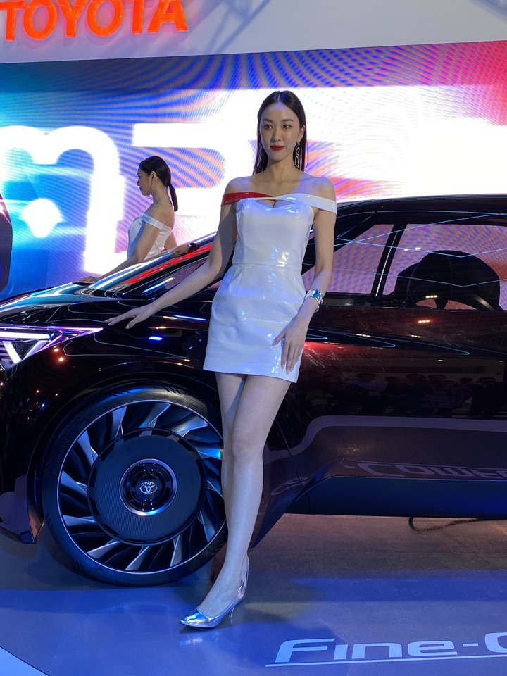 點我看大圖 車展半日遊!終於看到RHOMBUS Concept概念車!