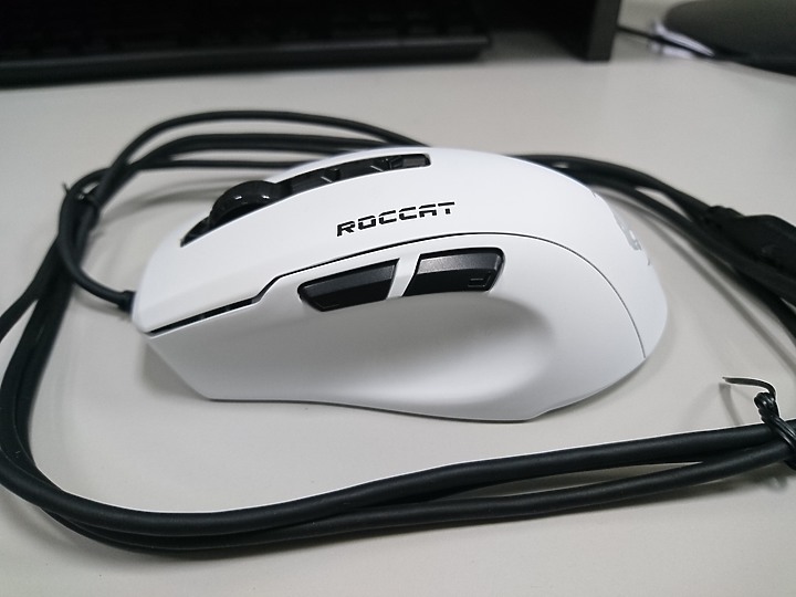 【小宅開箱】Roccat 滑鼠大車拼 － 淺聊KAIN 120/ 200 AIMO & KONE PURE ULTRA 【Edit. Alex】