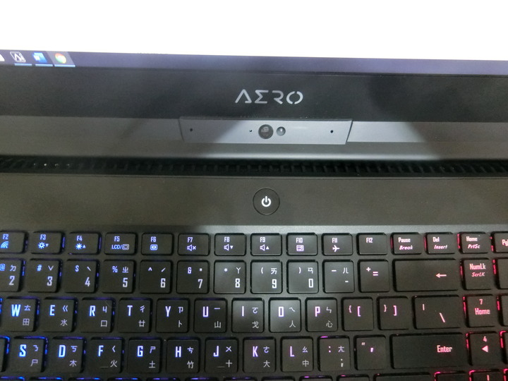 GIGABYTE AERO 15 X9高規格遊戲配置,極致的遊戲體驗