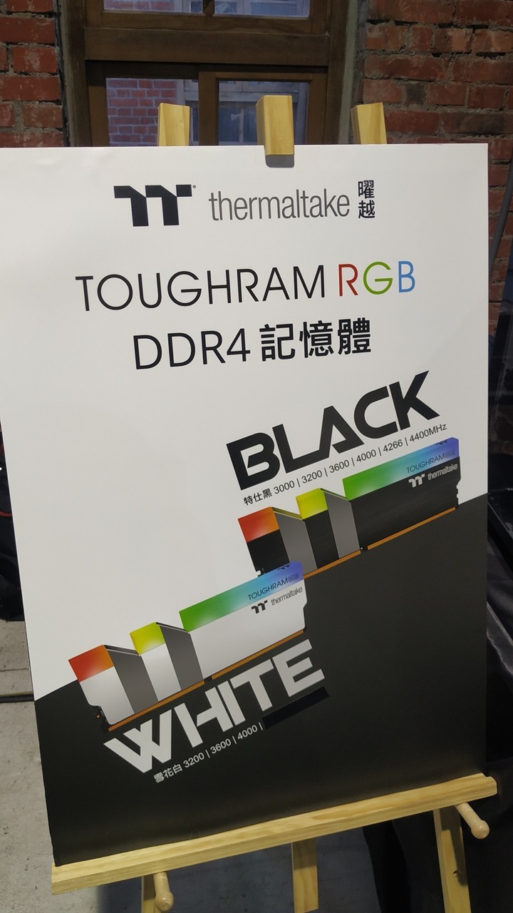 2019 台北XF網聚 —「PC 聖誕趴」歐洲都齊聚一旁?! 這是什麼操作啊~