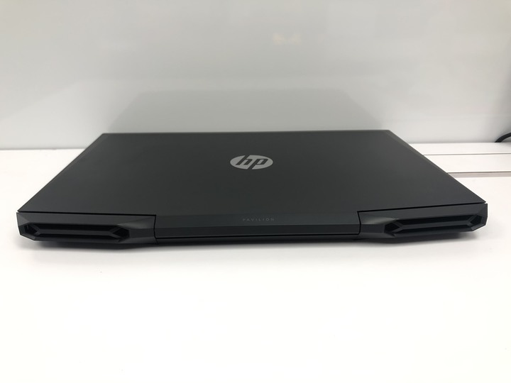 簡單開箱分享 HP Pavilion Gaming 17-cd0015TX