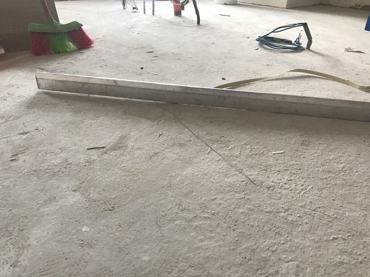 買新房子客變退磁磚鋪超耐磨地板該注意的事