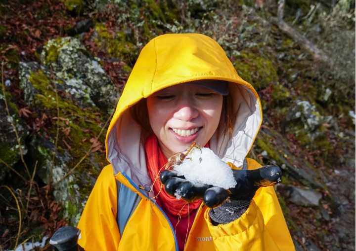 忽如一夜春風來 千樹萬樹銀花開 登峰造極 雪山圈谷