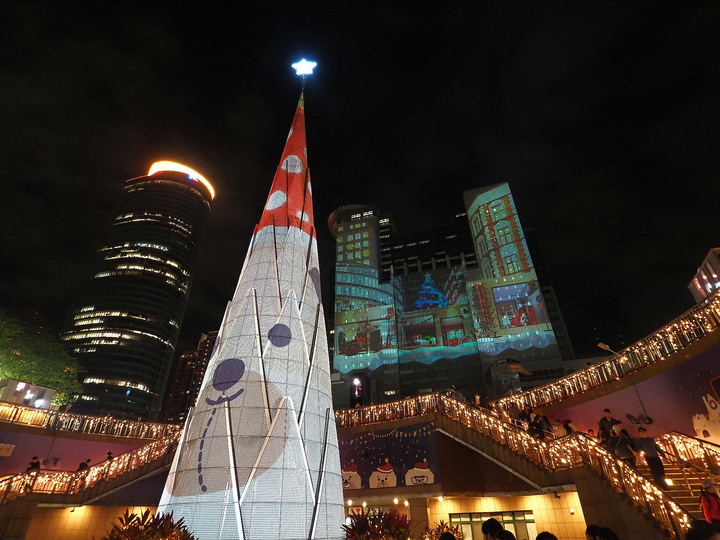 新北市 板橋 2019新北市歡樂耶誕城 — 新北市政府前的年度盛宴