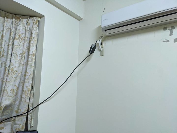 該如何幫拉拉充電, 特斯拉的充電器簡介