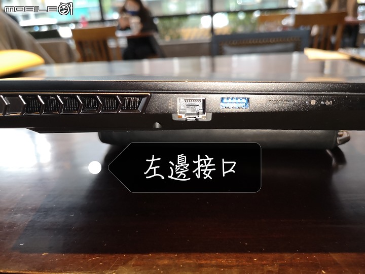 點我看大圖 GIGABYTE 筆電開箱體驗分享 AORUS 15_W9