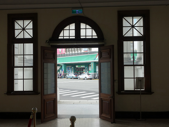 臺中市 西區 臺中市役所 — 華麗轉身為咖啡館的公務機關建築