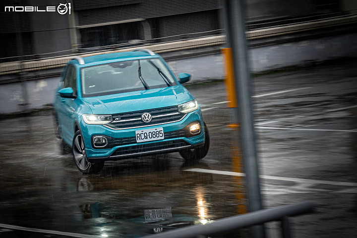 Volkswagen T-Cross R-Line 試駕，來勢洶洶級距新梟雄