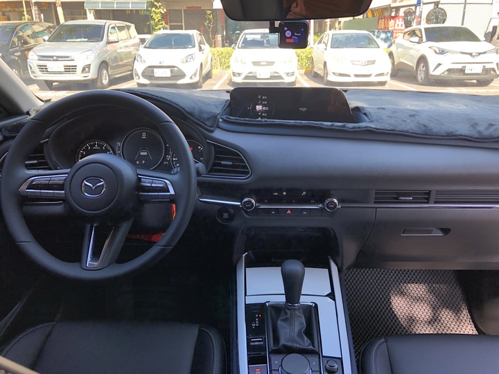 [開箱] CX-30 極境灰 新手開箱文