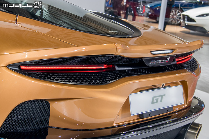 【2020台北車展】McLaren GT近距離賞析,更適合長征的Grand Tourer超跑!