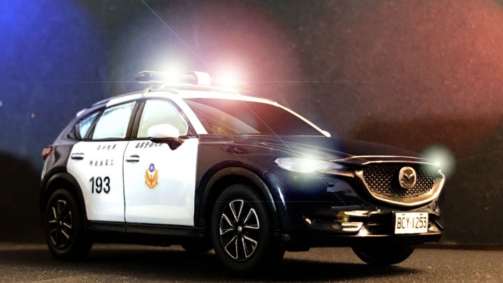 1/43 彰化縣縣警局馬自達CX-5警車