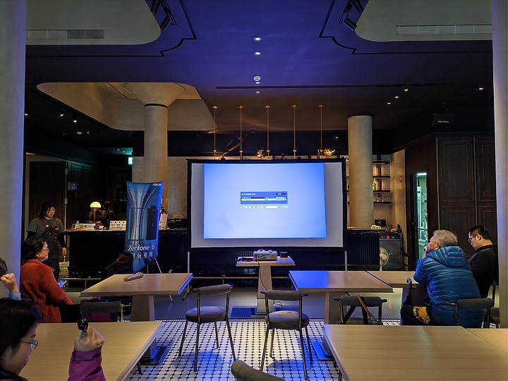 Zenfone6用戶專屬學堂 in 台北華山町餐酒館