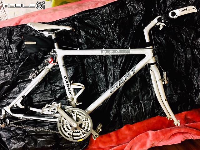 捷安特 CADEX 890i 準備關箱了