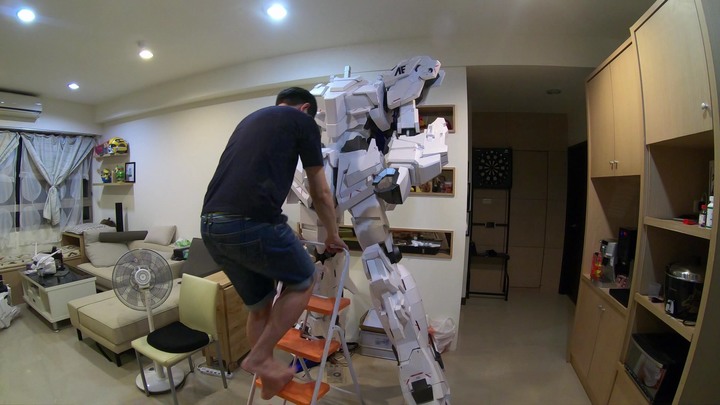 獨角獸鋼彈 紙模型 RX-0 Unicorn Gundam 2.5Meter 1/7.2