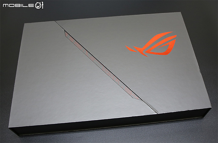 神龍大俠之GX502GW冰河透明系筆電分享