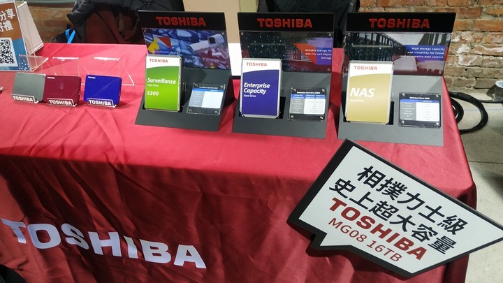 2019 台北XF網聚 —「PC 聖誕趴」歐洲都齊聚一旁?! 這是什麼操作啊~