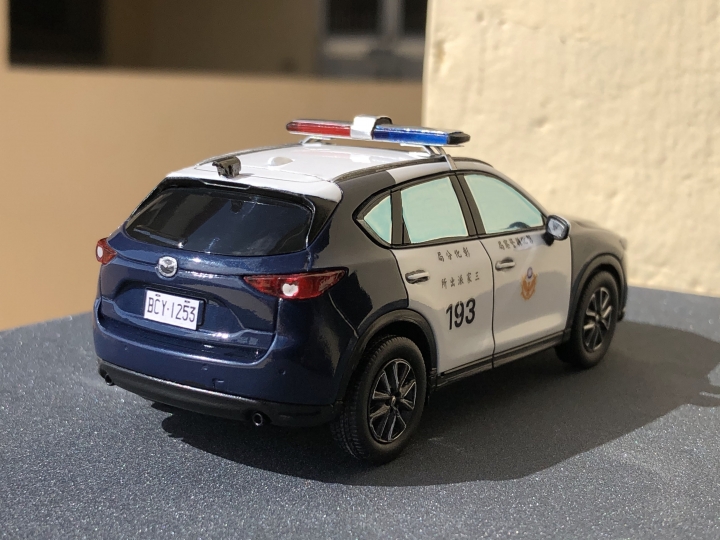 1/43 彰化縣縣警局馬自達CX-5警車
