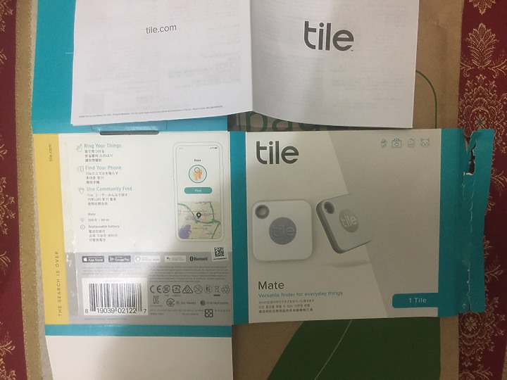 智慧藍芽蒐尋器《Tile Mate3.0防丟小幫手》，APP按下"尋找"，這時要找的東西立刻現形 !!!