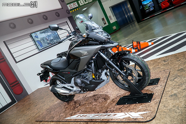 【2020台北車展】HONDA RC213V 實戰工廠賽車首度登台展示！HONDA 台灣本田重機全機種展示中！
